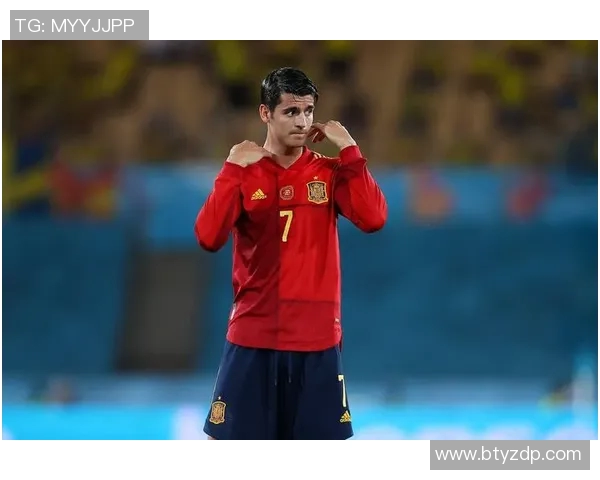 西班牙足球明星莫拉塔的辉煌历程与未来展望解析